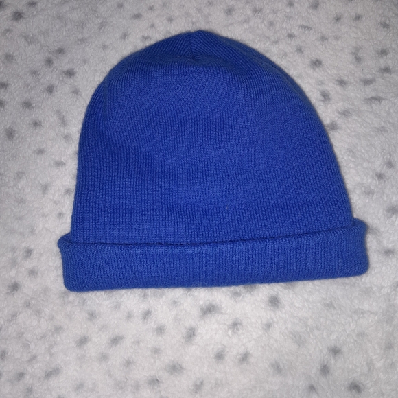 Vineyard vines - Picture 3 of 3